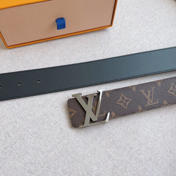 Louis Vuitton Belt 40MM LVB00026